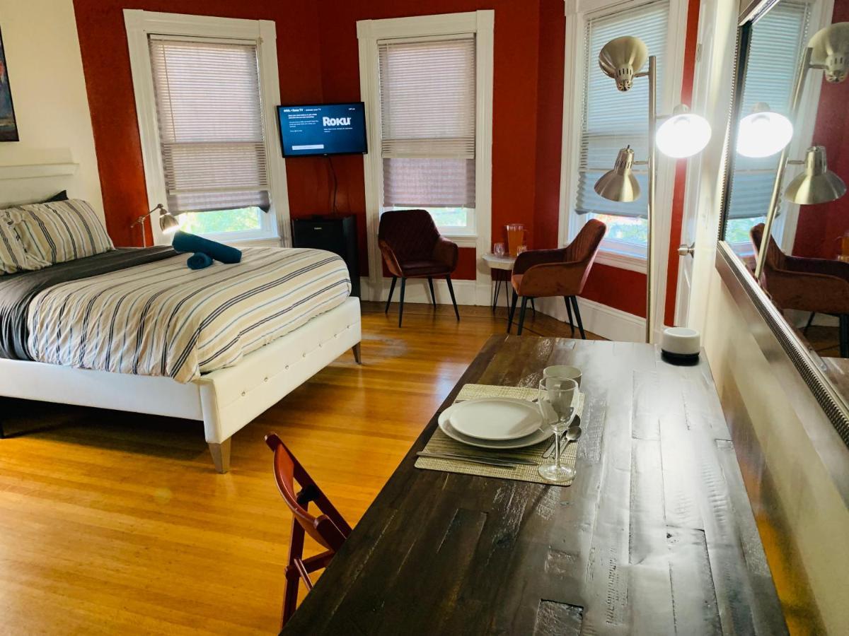 Shared House In Federal Hill Apartment Провидънс Екстериор снимка